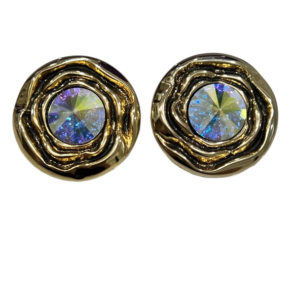 VINTAGE CLEAR AURORA BOREALIS & WAVY GOLD TONE CLIP ON EARRINGS - Picture 1 of 16